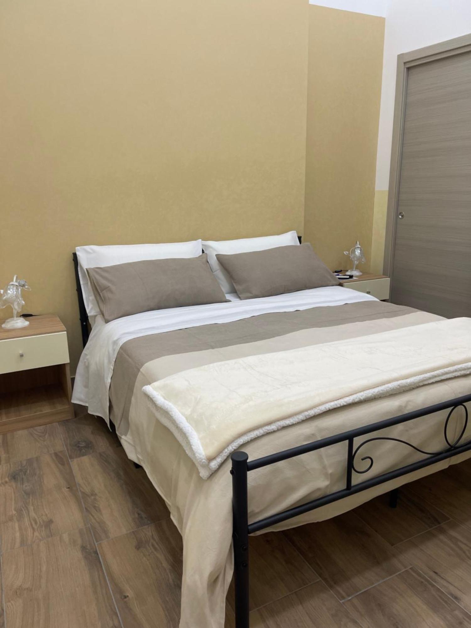 Calabro 21 Appartament Catania-Fontanarossai nemzetközi repülőtér Kültér fotó